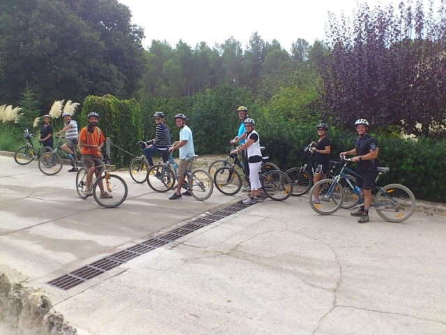  gruppo di ciclisti 
